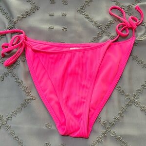 High leg cheeky bikini bottom